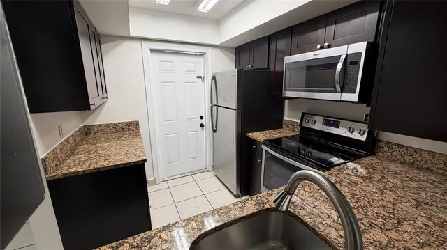 $1,850 | 4061 Northwest 9th Avenue, Unit 105, Deerfield Beach, FL 33064