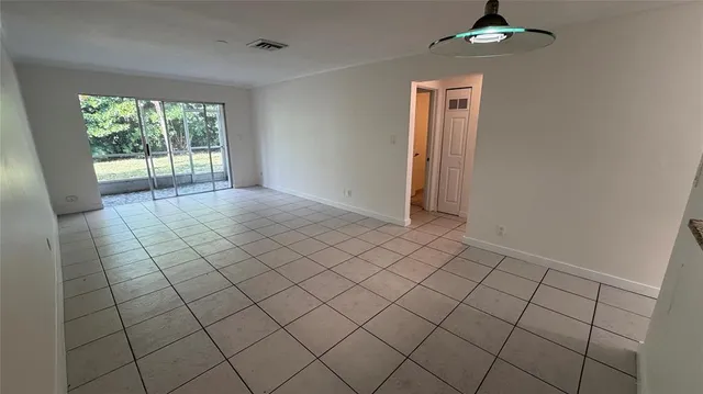 $1,850 | 4061 Northwest 9th Avenue, Unit 105, Deerfield Beach, FL 33064