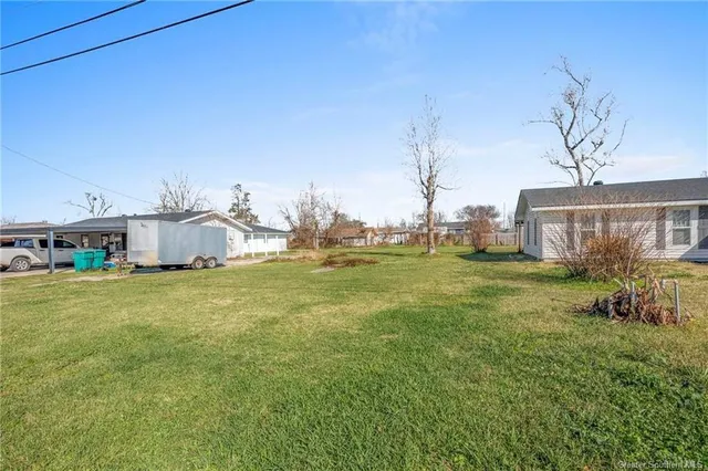 $25,000 | 920 Shady Lane, Westlake, LA 70669