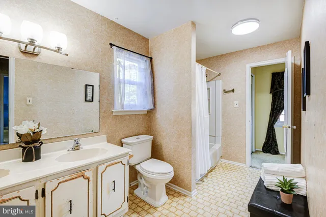 $349,900 | 3 Dover Court, Bear, DE 19701