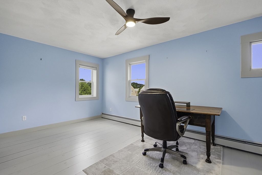 44 Merlin Court, Unit 44 Worcester, MA 01602 - Photo 20 of 35