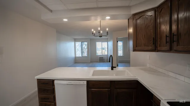 $285,000 | 122 North Washington Street, Unit 2C, Moscow, ID 83843