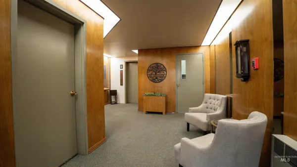 $285,000 | 122 North Washington Street, Unit 2C, Moscow, ID 83843