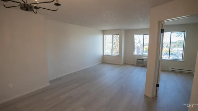 $285,000 | 122 North Washington Street, Unit 2C, Moscow, ID 83843