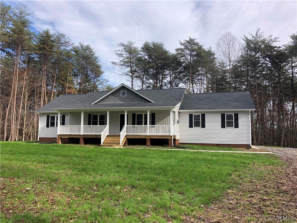 672 Signboard Road Bumpass, VA 23024 - Photo 1 of 16 Gallery Image 1