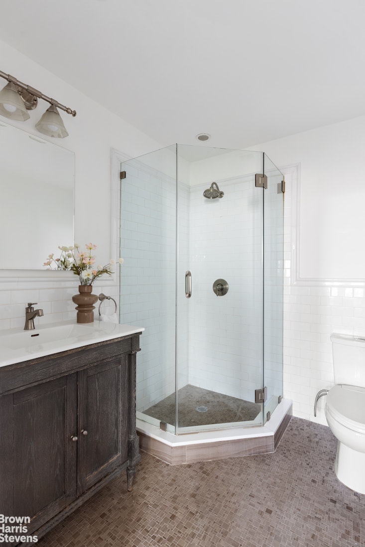 408 Convent Avenue Manhattan, NY 10031 - Photo 11 of 15