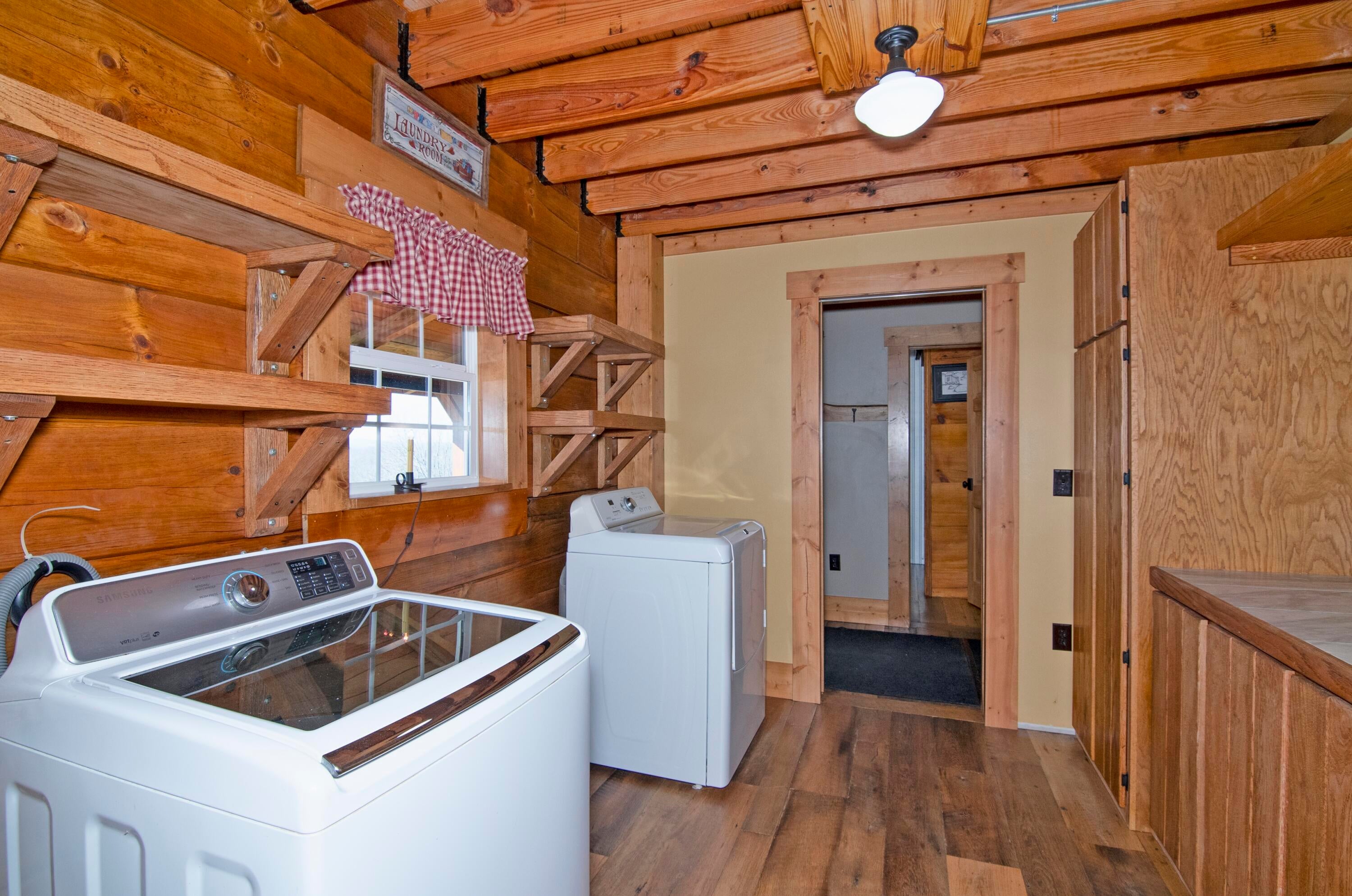 656 Miller Farm Road Peterstown, WV 24963 - Photo 40 of 156 Laundry