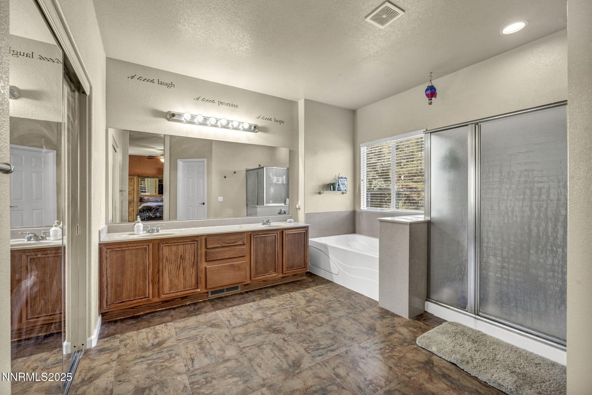 20999 Cameron Court Reno, NV 89508 - Photo 17 of 54 49-web-or-mls-20999-cameron-ct