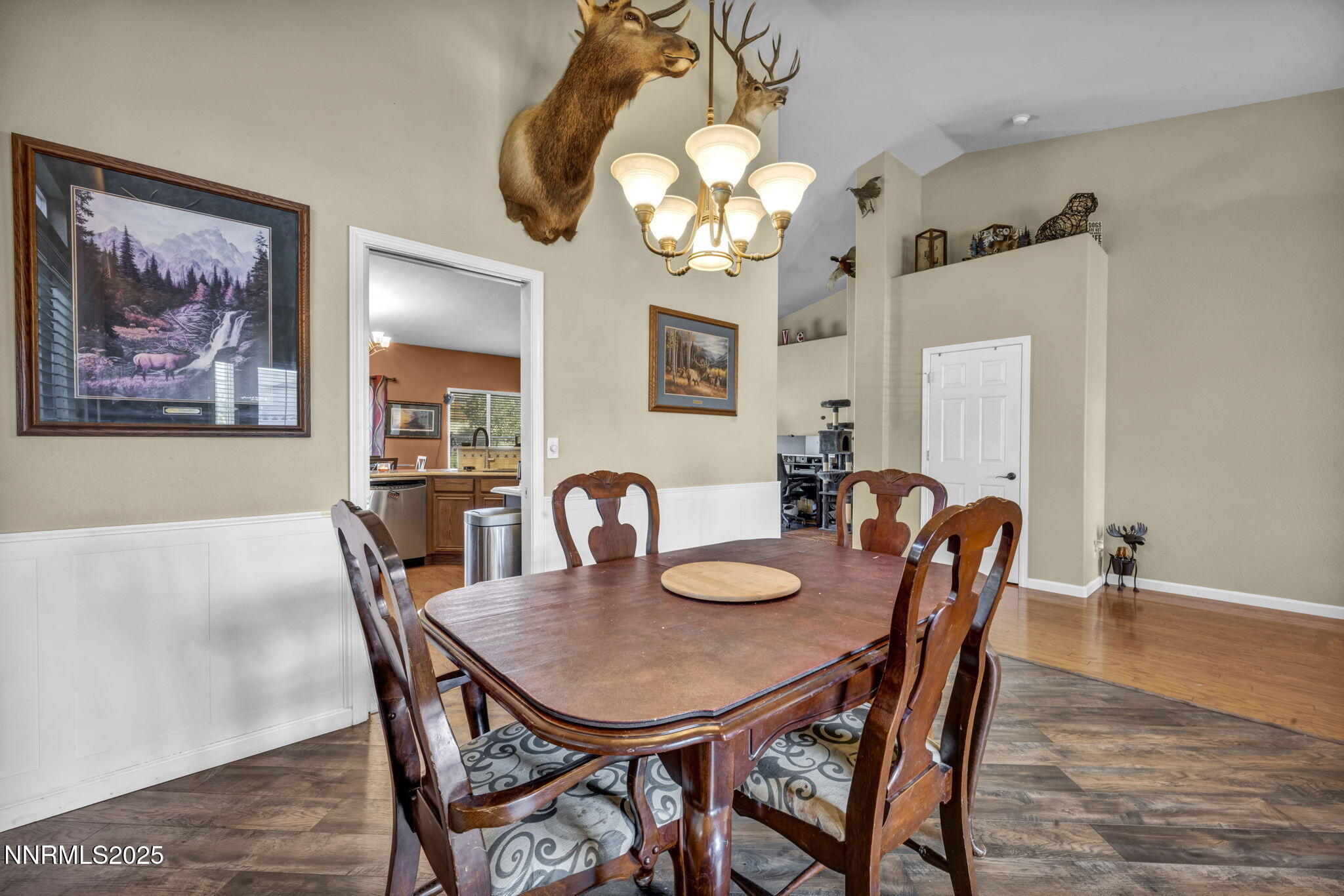 20999 Cameron Court Reno, NV 89508 - Photo 21 of 54 21-web-or-mls-20999-cameron-ct