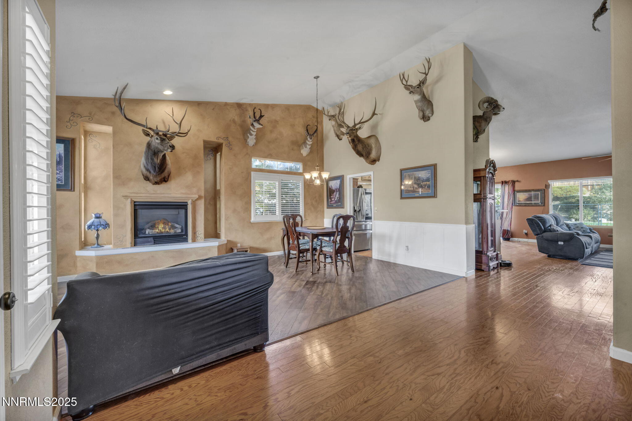 20999 Cameron Court Reno, NV 89508 - Photo 10 of 54 16-web-or-mls-20999-cameron-ct