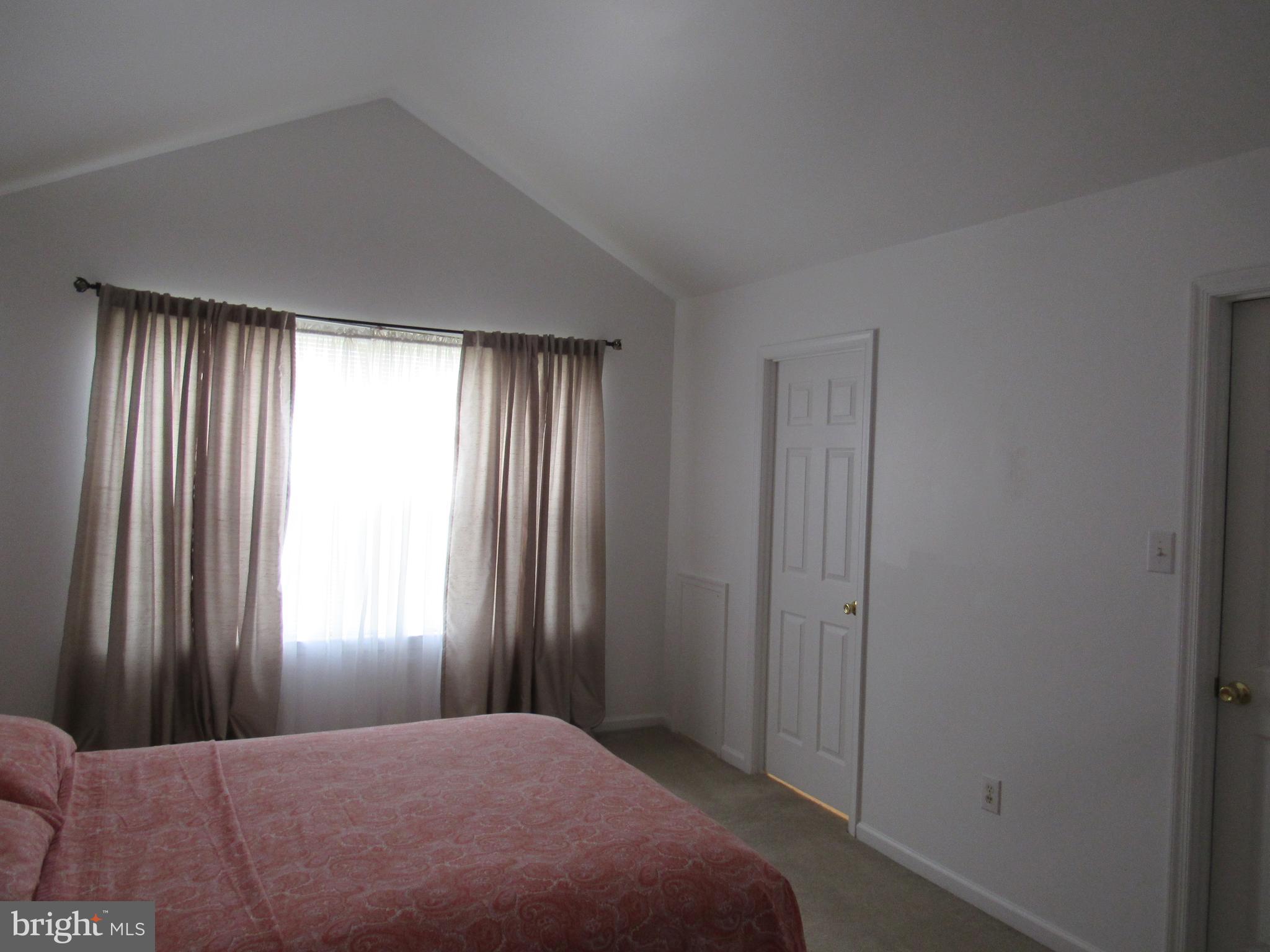 7336 Dungan Road, Unit B Philadelphia, PA 19111 - Photo 12 of 37 Gallery Image 12