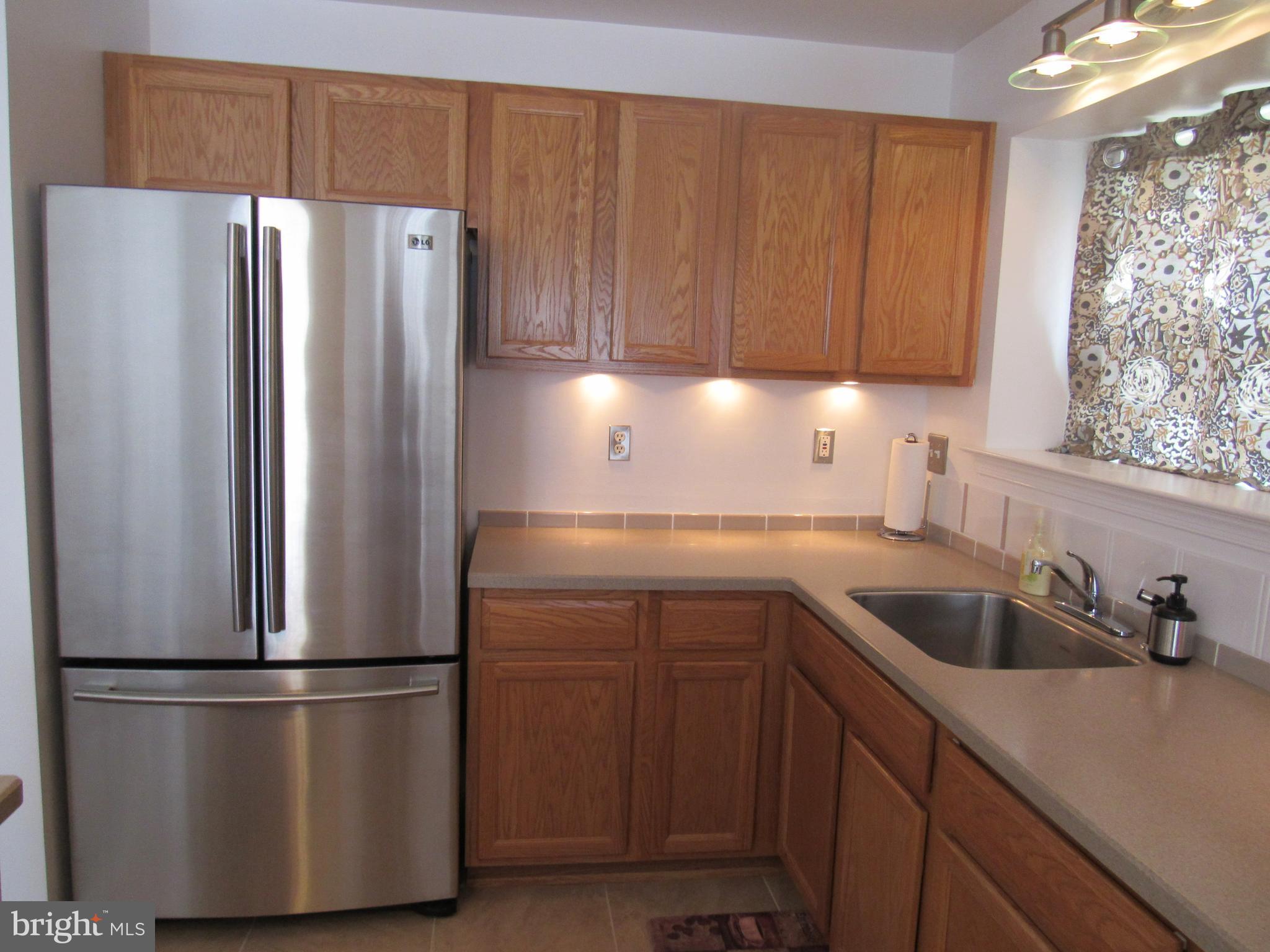 7336 Dungan Road, Unit B Philadelphia, PA 19111 - Photo 5 of 37 Gallery Image 5