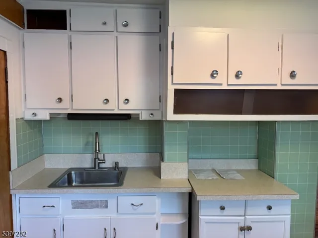 $3,750 | 63 2nd Avenue, Garwood, NJ 07027