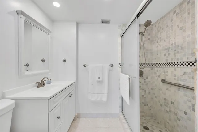 $189,800 | 1967 South Ocean Boulevard, Unit 104, Lauderdale-by-the-Sea, FL 33062