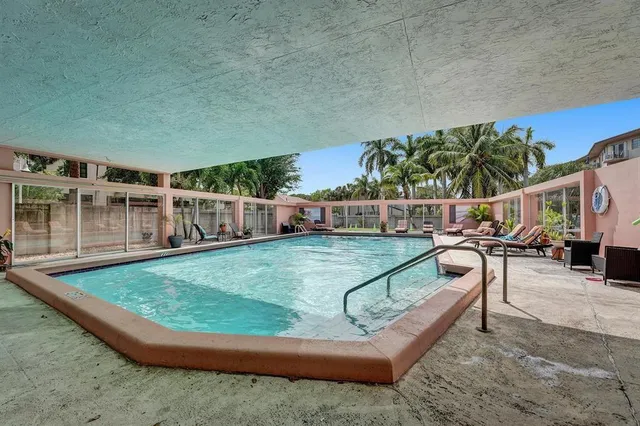 $189,800 | 1967 South Ocean Boulevard, Unit 104, Lauderdale-by-the-Sea, FL 33062