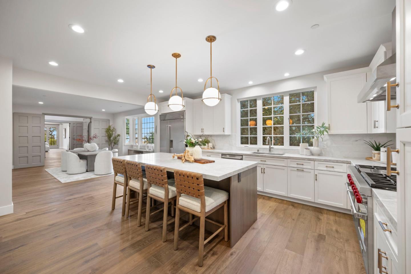 260 Robin Road Hillsborough, CA 94010 - Photo 35 of 96 Gallery Image 35