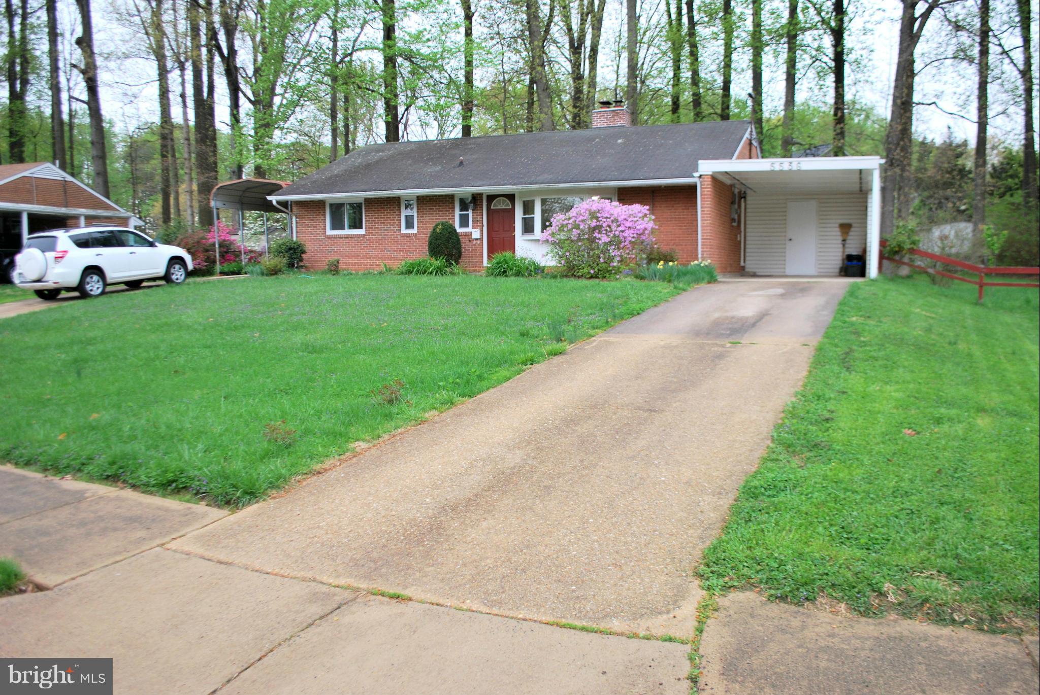 5536 Belfast Place Springfield, VA 22151 - Photo 1 of 30 All Brick Rambler w/2 Carports & 2 Driveways