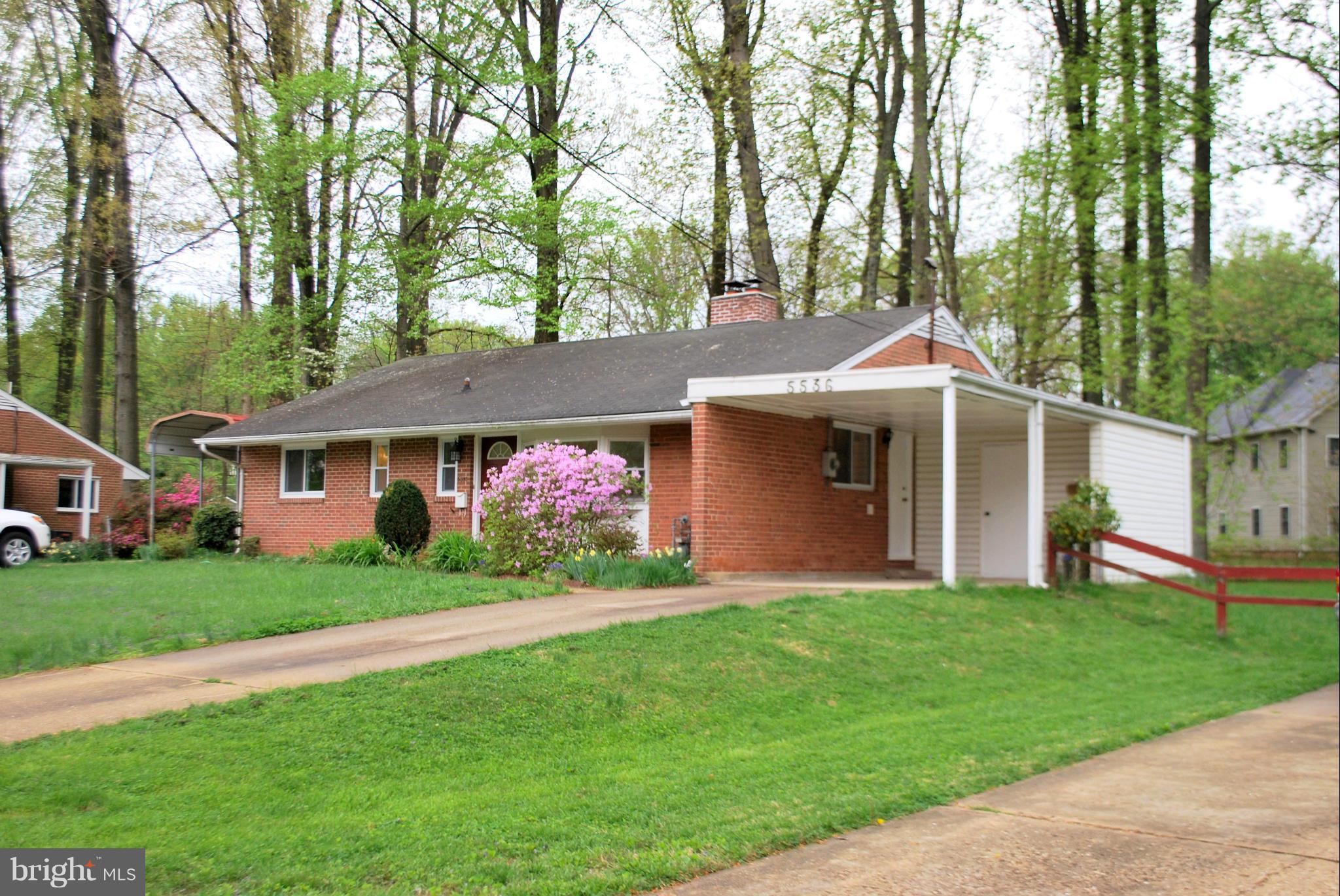 5536 Belfast Place Springfield, VA 22151 - Photo 2 of 30 One Level Living