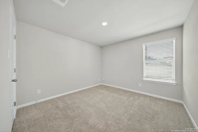 $1,750 | 236 Joseph Circle, Cibolo, TX 78108