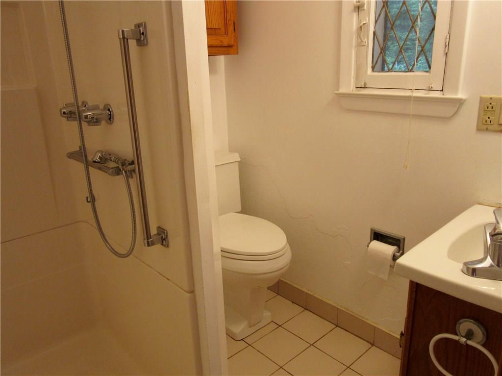 4728 Baptist Road Whitehall, PA 15227 - Photo 12 of 24 Gallery Image 12