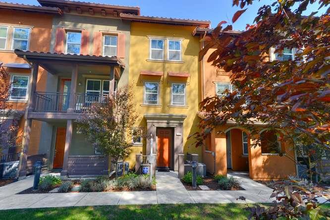 2870 Monroe Terrace San Jose, CA 95128 - Photo 2 of 28 front view of a building