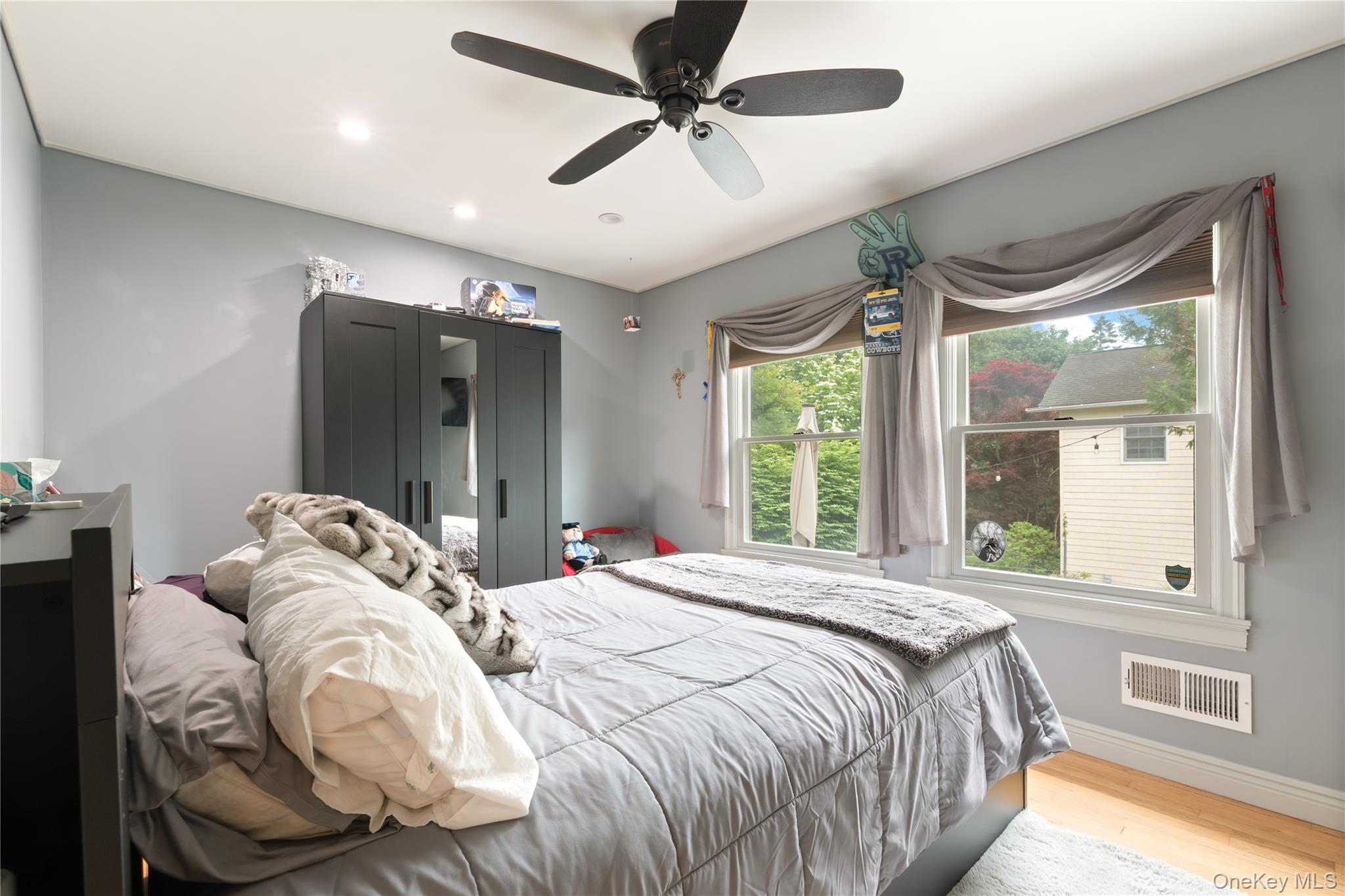 411 South Chelsea Road White Plains, NY 10603 - Photo 27 of 36