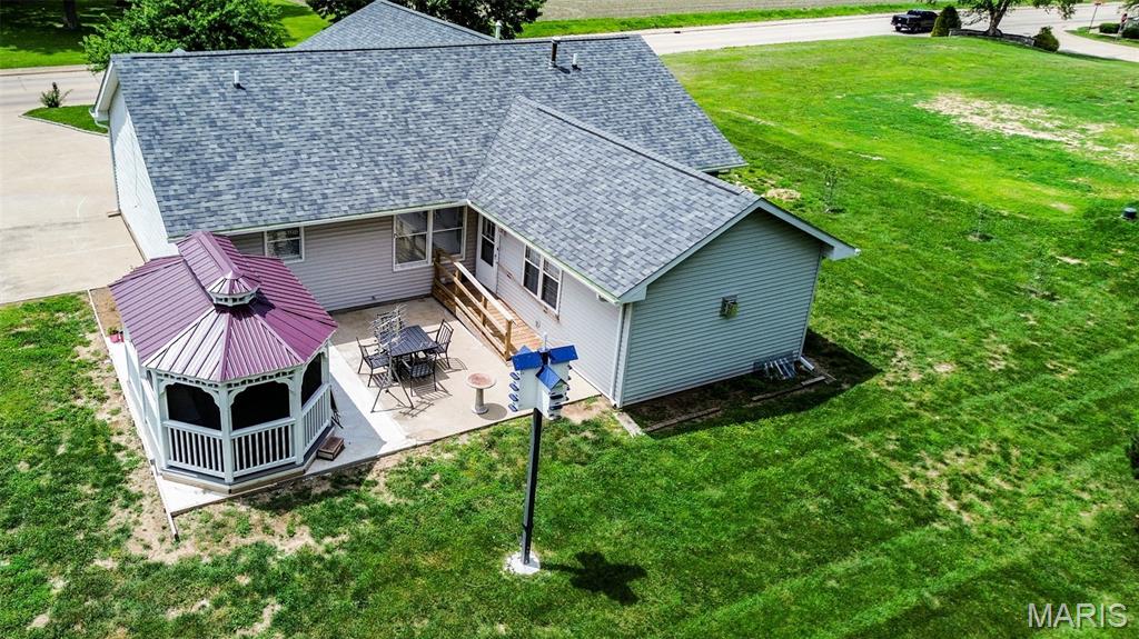 297 Maple Summit Road Jerseyville, IL 62052 - Photo 13 of 79