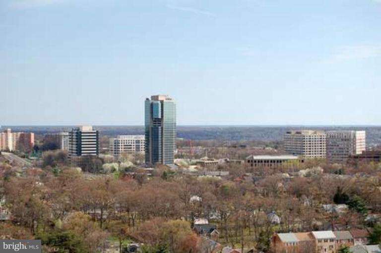 5501 Seminary Road, Unit 1907S Falls Church, VA 22041 - Photo 19 of 21 a view of a city with tall buildings