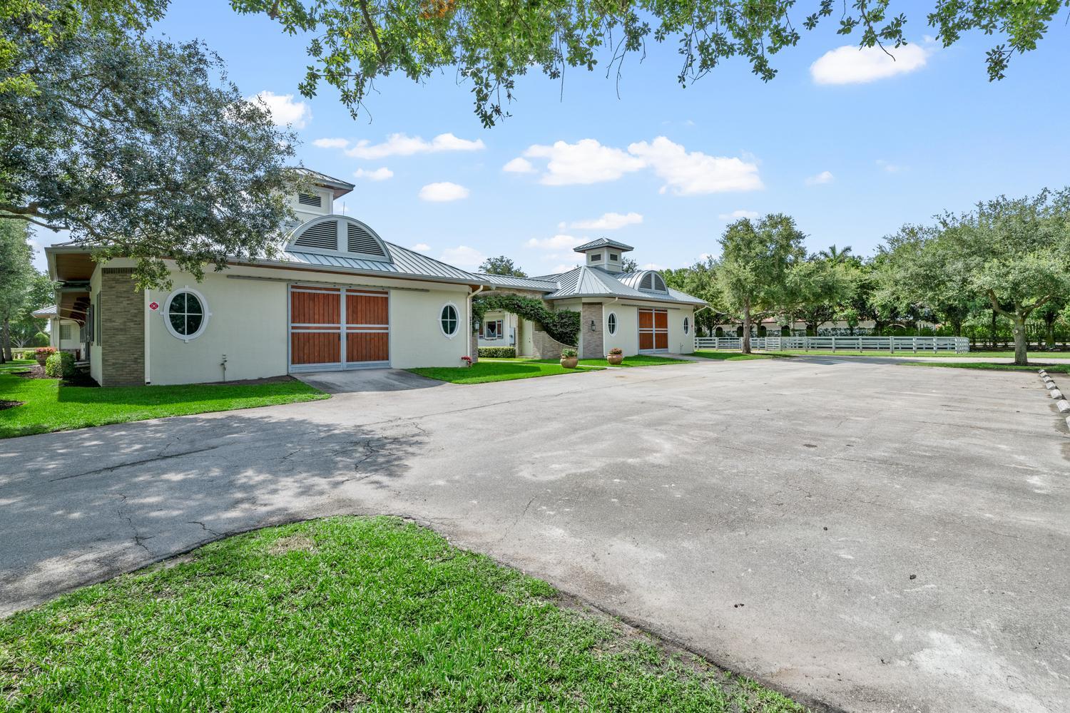 3454 Grand Prix Farms Road Wellington, FL 33414 - Photo 7 of 44 024-067-DSC 4852-1500x1000