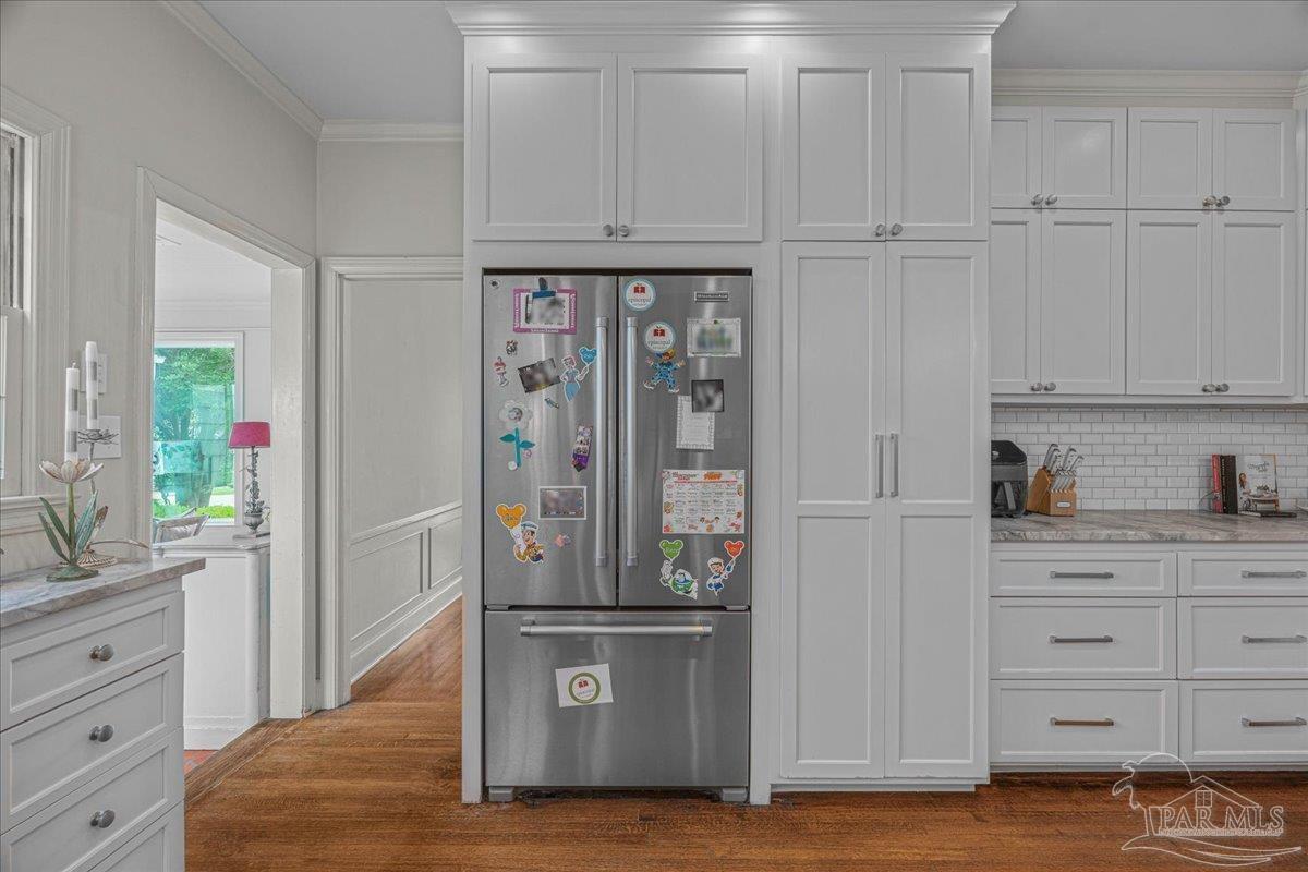 3361 Palermo Road Pensacola, FL 32503 - Photo 30 of 50 a kitchen with stainless steel appliances granite countertop a refrigerator and a stove
