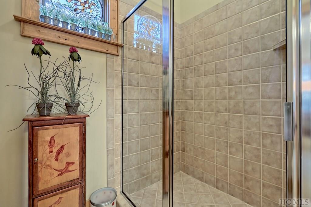 756 Trillium Ridge Road, Unit 202 Cullowhee, NC 28723 - Photo 30 of 34 Gallery Image 30