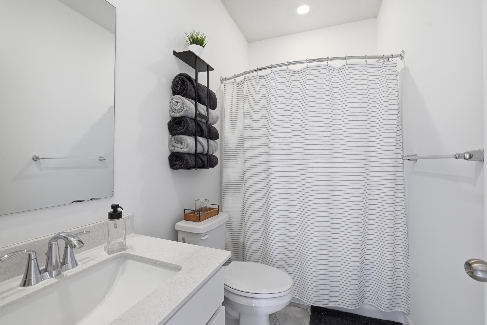 10644 Hinton Avenue South Cottage Grove, MN 55016 - Photo 11 of 25