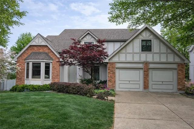 $525,000 | 12221 Wedd Street, Overland Park, KS 66213