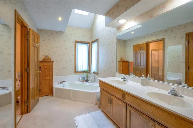 $525,000 | 12221 Wedd Street, Overland Park, KS 66213