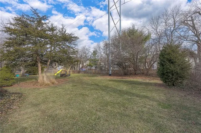 $525,000 | 12221 Wedd Street, Overland Park, KS 66213