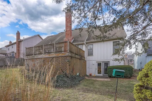 $525,000 | 12221 Wedd Street, Overland Park, KS 66213