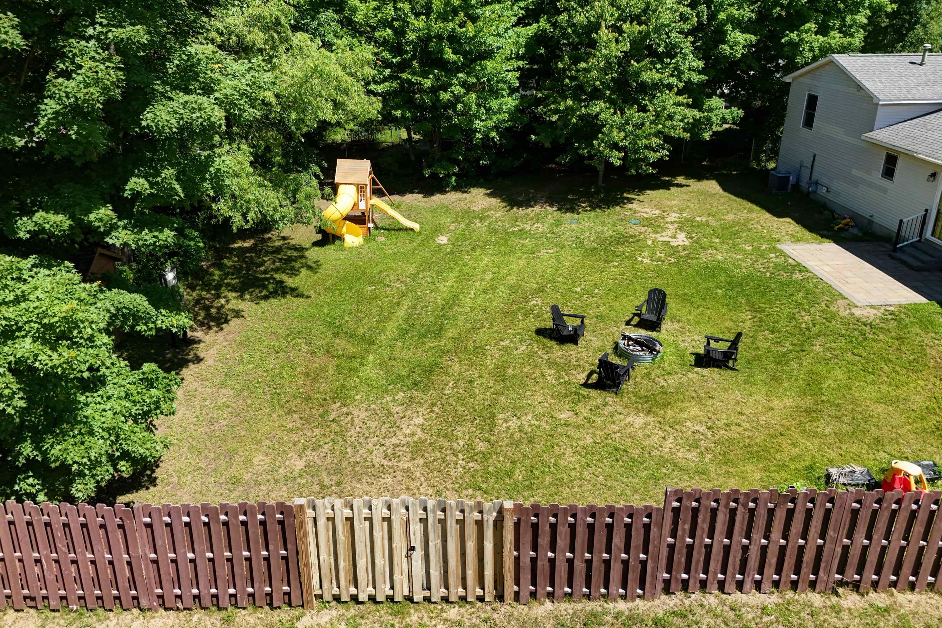 2575 Reily Court Traverse City, MI 49685 - Photo 2 of 37