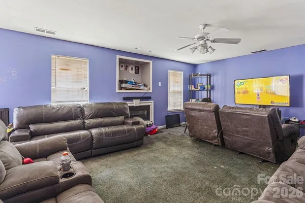 $479,900 | 11220 Walland Lane, Charlotte, NC 28273