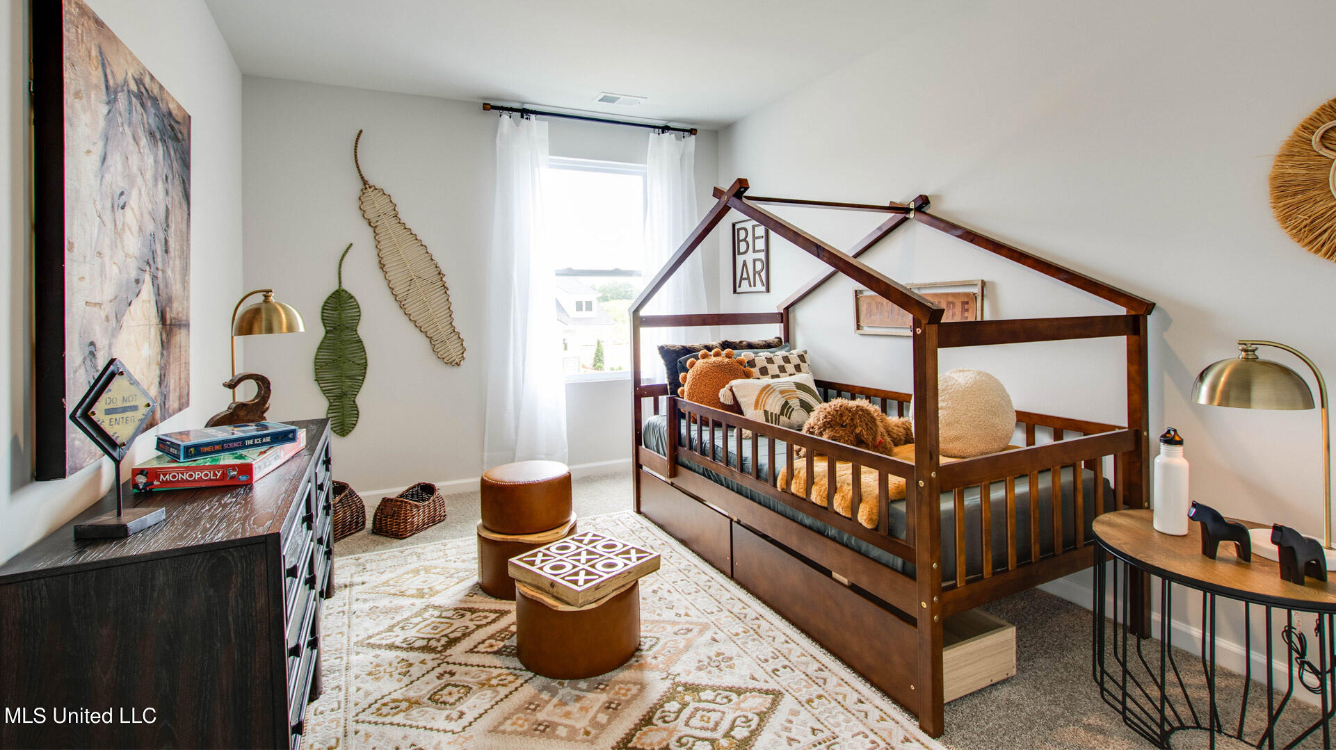 97 Pickwick Place Byhalia, MS 38611 - Photo 9 of 14 7_TN_Memphis_Lacombe_Bedroom3