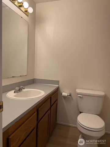 $1,700 | 8716 8th Avenue West, Unit D, Everett, WA 98204