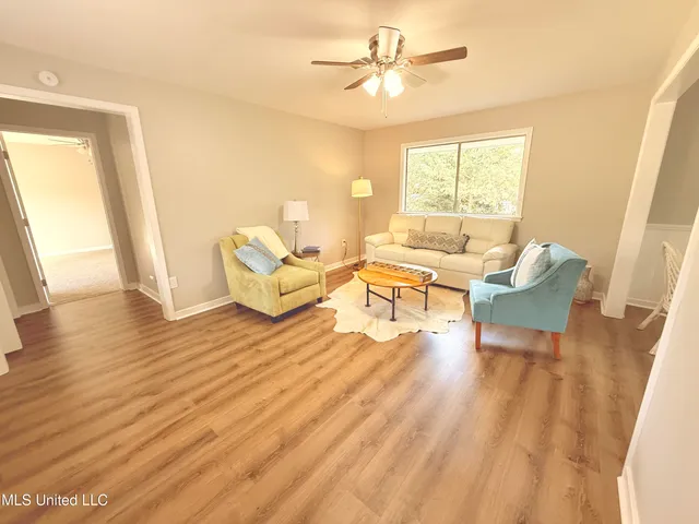 $235,000 | 250 Maxine Circle, Pearl, MS 39208