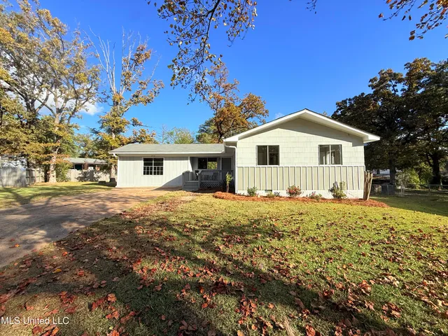 $235,000 | 250 Maxine Circle, Pearl, MS 39208