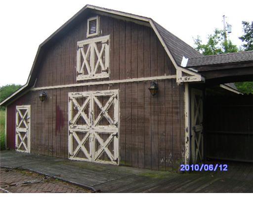 137 Rockdale Road Butler, PA 16002 - Photo 5 of 9 Stable/Barn.