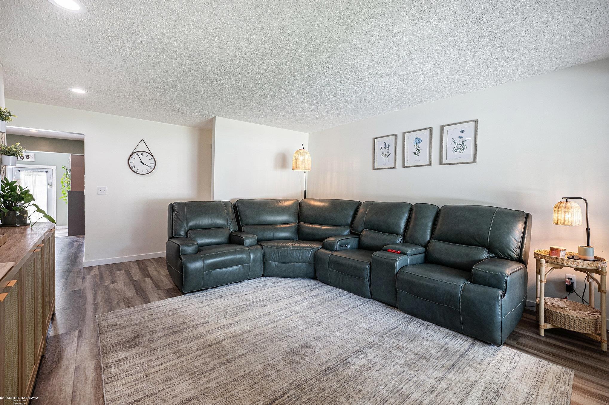 35115 Bobcean Road Clinton Township, MI 48035 - Photo 3 of 42