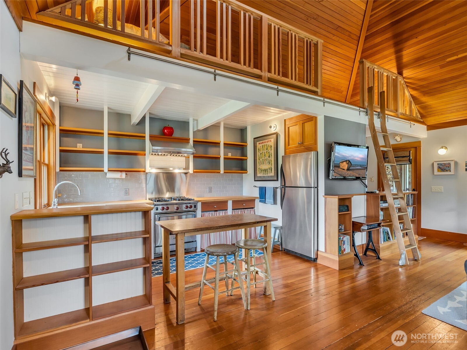 34204 Territory Road Oysterville, WA 98641 - Photo 10 of 40