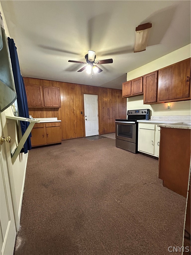 7957 Rinaldo Boulevard East Cicero, NY 13030 - Photo 5 of 21 kitchen