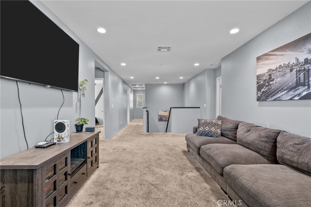 6949 Beale Road Palmdale, CA 93552 - Photo 16 of 32