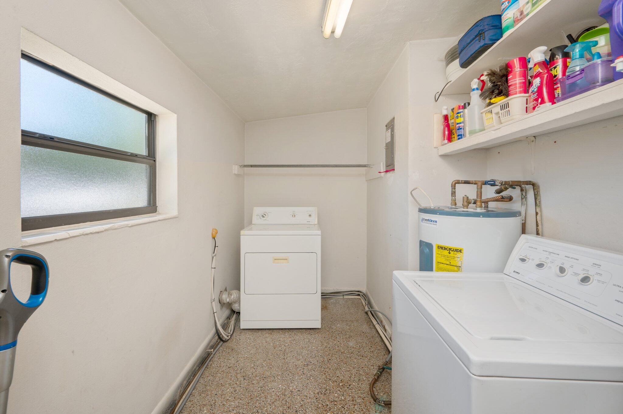 611 Shrewsbury Road Mary Esther, FL 32569 - Photo 24 of 36 a utility room with dryer and washer