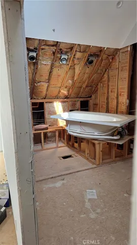 a view of utility room