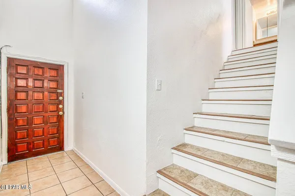 a view of a livingroom with a fireplace